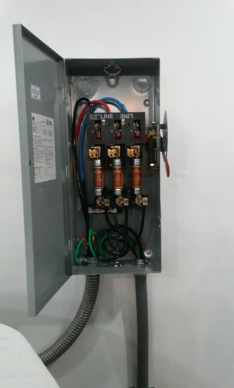 Three-phase disconnect switch installed for Electrical Wiring & Rewiring in Diboll
